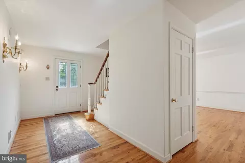 Entry Way - 597 Tanglewood Ln, Devon, PA 19333 photo 3 of 3
