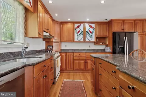 Kitchen - 597 Tanglewood Ln, Devon, PA 19333 photo 1 of 4