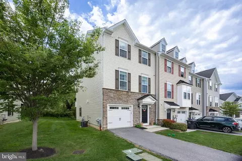 124 Cricket Dr, Malvern, PA 19355