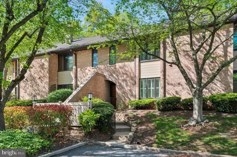 116 Woodgate Ln, Paoli, PA 19301