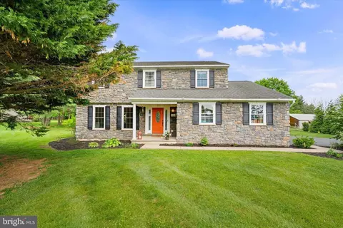 2210 Kings Row Rd, Oxford, PA 19363