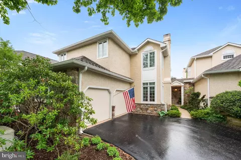 146 Tannery Run Cir, Berwyn, PA 19312