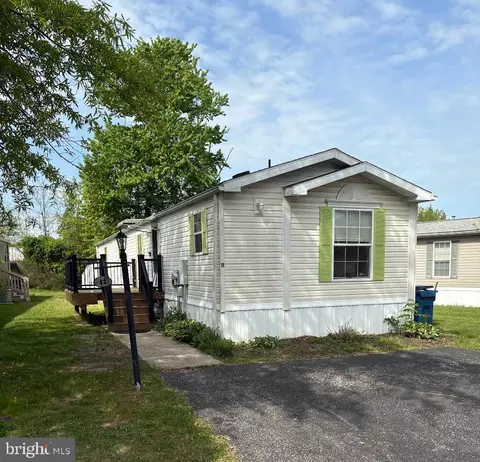 11 Rosewood Ln, Phoenixville, PA 19460