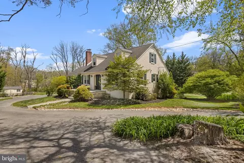 321 N Broad St, Kennett Square, PA 19348