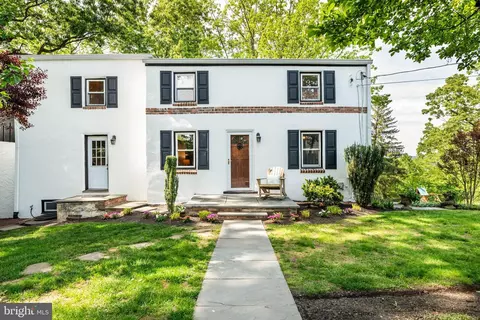 35 37 Watch Hill Ln, Malvern, PA 19355