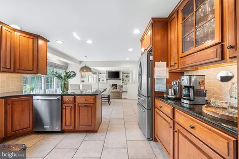 1598 Morgan Ln, Chesterbrook, PA 19087 photo 6