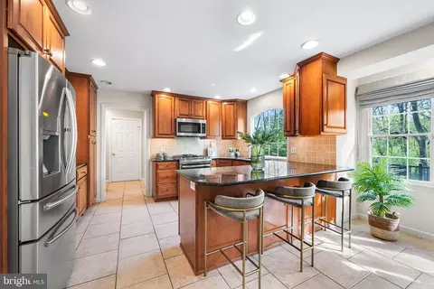 1598 Morgan Ln, Chesterbrook, PA 19087 photo 7