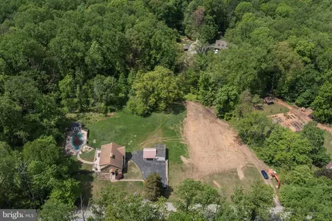 2079 Bodine Rd, Malvern, PA 19355
