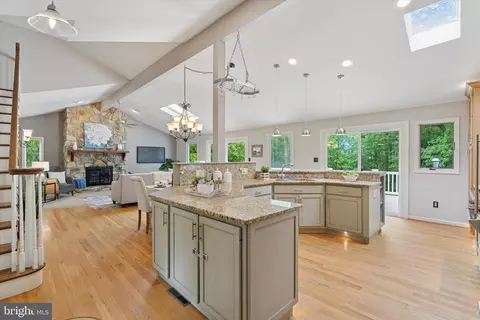Kitchen - 320 Biddle Dr, Exton, PA 19341 photo 2 of 2