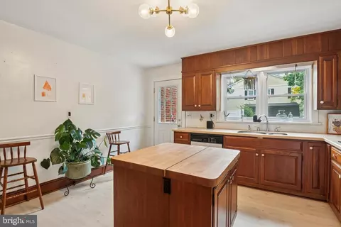 112 E Sickle St, Kennett Square, PA 19348 photo 9