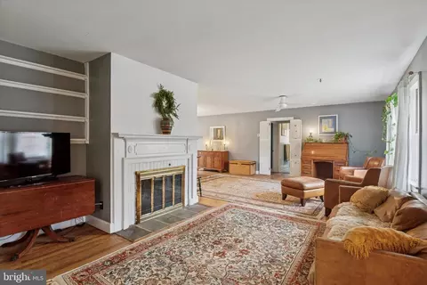 112 E Sickle St, Kennett Square, PA 19348 photo 4