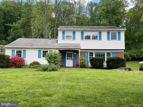 3305 Edge Ln, Thorndale, PA 19372