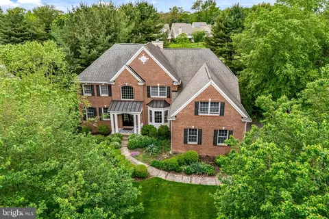 115 Hartefeld Dr, Avondale, PA 19311