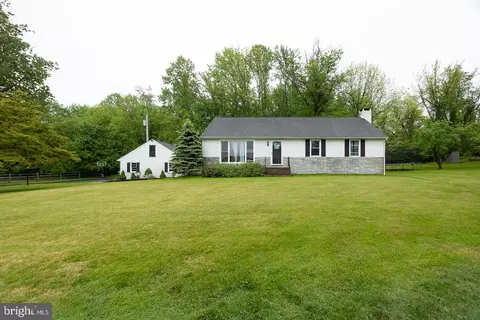 40 Mcconnell Dr, Glenmoore, PA 19343
