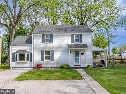 53 Reel St, Coatesville, PA 19320