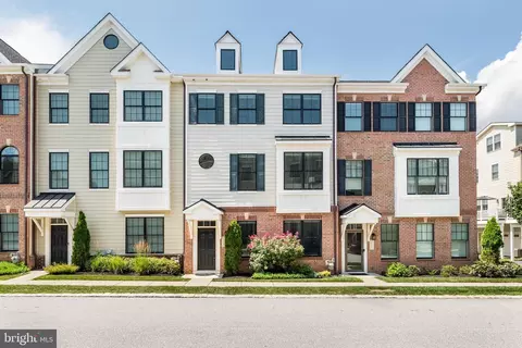 103 Agnes Grace Ln, Wayne, PA 19087