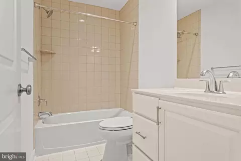 Bath - 103 Agnes Grace Ln, Wayne, PA 19087 photo 5 of 6