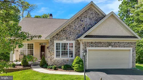 4304 Wheelwright Trl, Downingtown, PA 19335