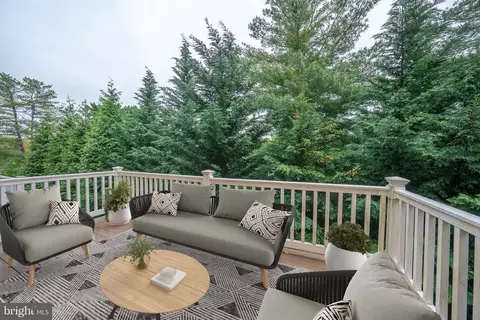 210 Skylar Ln, Wayne, PA 19087 photo 28