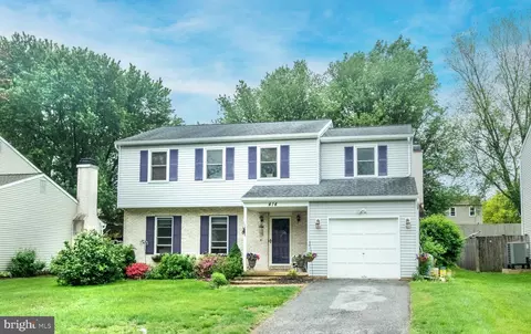 414 5th Ave, Parkesburg, PA 19365