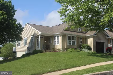 417 Gilmer Rd, Coatesville, PA 19320