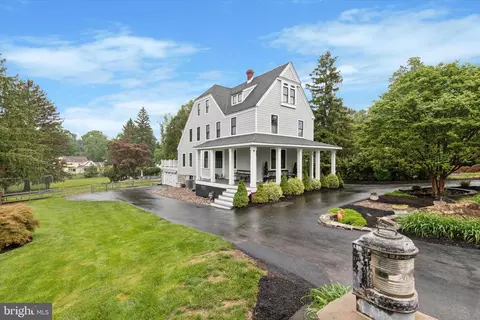802 Upper Gulph Rd, Wayne, PA 19087