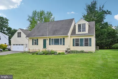 204 Seal Ln, West Chester, PA 19380