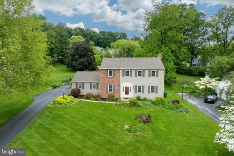 308 Green Cir, Exton, PA 19341