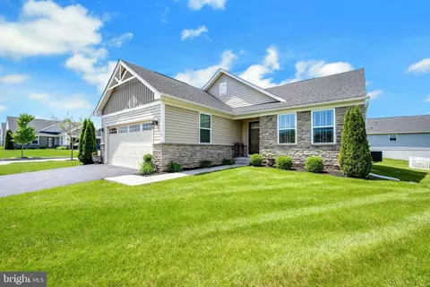 110 Truman St, Coatesville, PA 19320