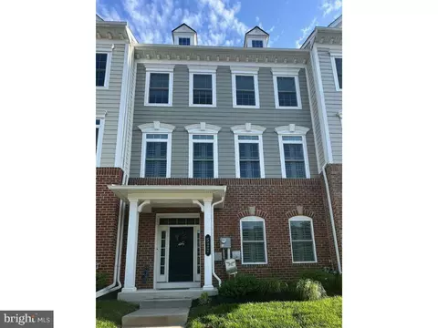 522 Cliff Ln, Malvern, PA 19355
