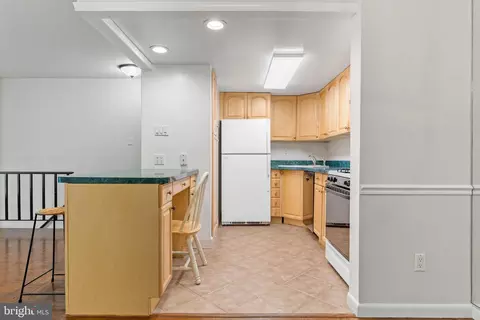 Kitchen - 238 Old Forge Xing #238, Devon, PA 19333 photo 1 of 2