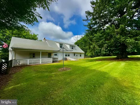 Exterior - 350 Dowlin Forge Rd, Exton, PA 19341 photo 9 of 10