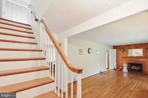 Entry Way - 350 Dowlin Forge Rd, Exton, PA 19341 photo 1 of 2