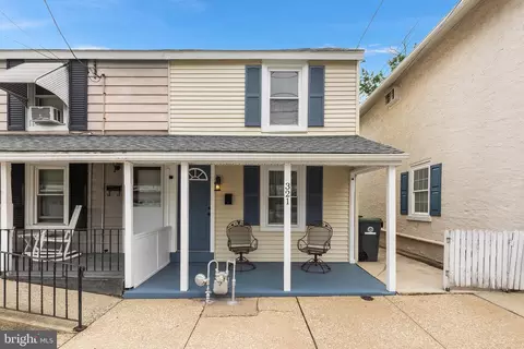 321 Walnut St, Phoenixville, PA 19460