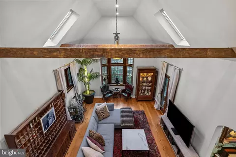 Other - 12 Chestnut Ln, Wayne, PA 19087 photo 6 of 9