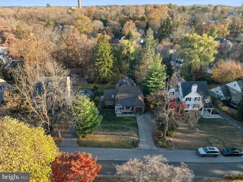 View/Area - 12 Chestnut Ln, Wayne, PA 19087 photo 1 of 1