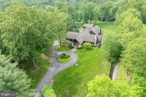 15 Rooster Hill Rd, Valley Forge, PA 19481
