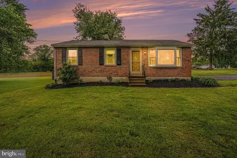 256 Kelton Rd, West Grove, PA 19390
