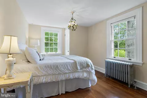 Bedroom - 60 Old Eagle School Rd, Wayne, PA 19087 photo 5 of 6