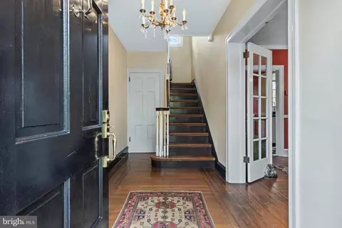 Entry Way - 60 Old Eagle School Rd, Wayne, PA 19087 photo 2 of 5