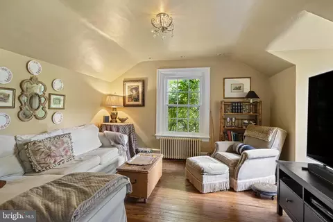 Bedroom - 60 Old Eagle School Rd, Wayne, PA 19087 photo 6 of 6