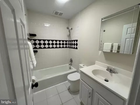 Bath - 315 S Valley Forge Rd #7, Devon, PA 19333 photo 2 of 2
