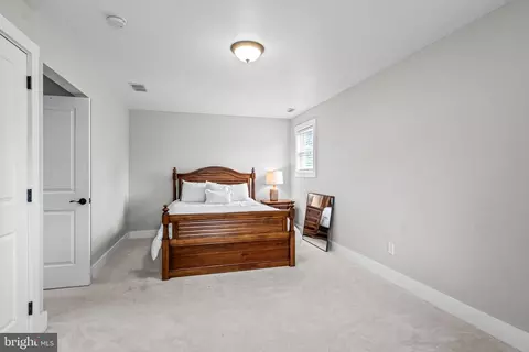 Bedroom - 864 Monteith Dr, Wayne, PA 19087 photo 6 of 7