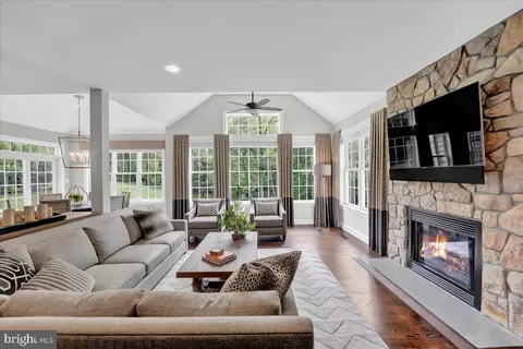 Living - 775 N Wayne Ave, Wayne, PA 19087 photo 2 of 4