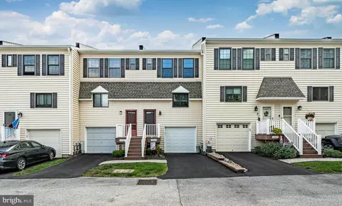 2806 Eagle Rd #2806, West Chester, PA 19382