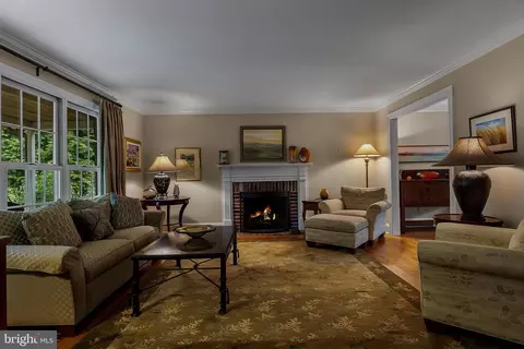 Other - 410 Heatherwood Ln, Devon, PA 19333 photo 3 of 9