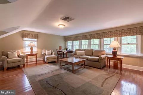 Other - 410 Heatherwood Ln, Devon, PA 19333 photo 7 of 9