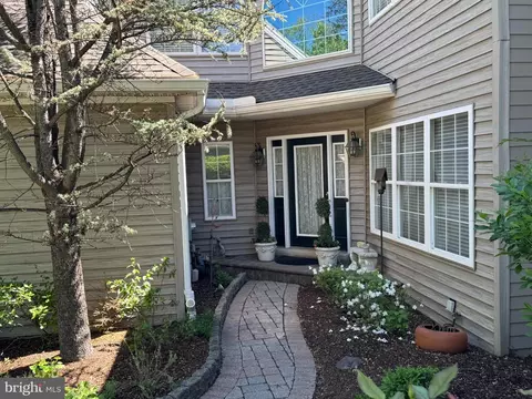 55 Foxcroft Ln, Phoenixville, PA 19460