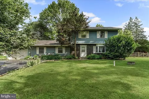 2108 Deer Path, Nottingham, PA 19362