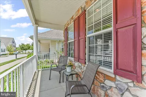 604 Rose Tree Ln, Kennett Square, PA 19348 photo 2